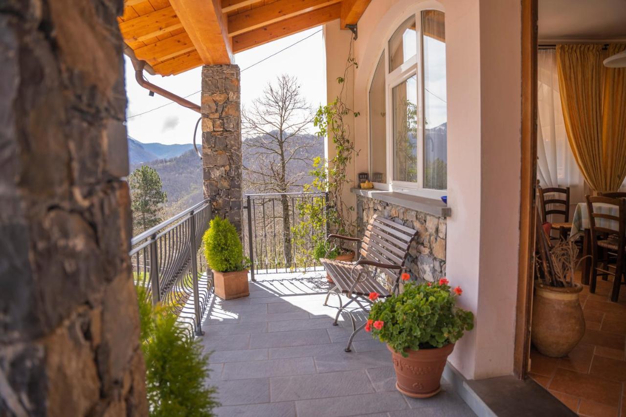 028 - Agriturismo "Il Boschetto" Con Piscina, Pace E Natura - Camera Familiare Cavizzano Exterior foto